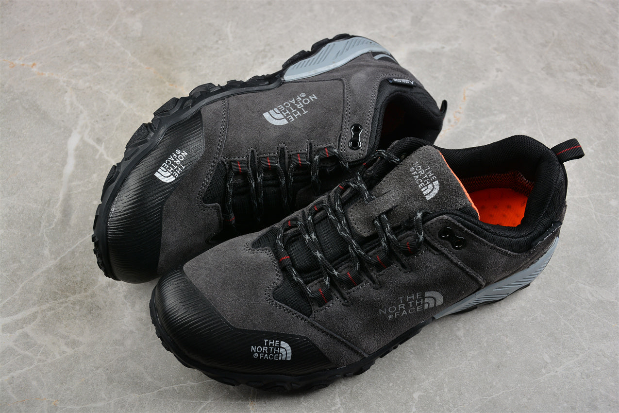 The North Face Cedar Mesa Low – Grey