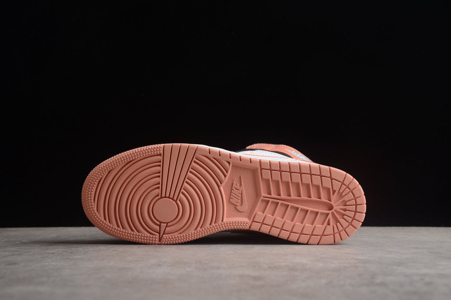 Air Jordan 1 Mid "Light Madder Root" (GS)