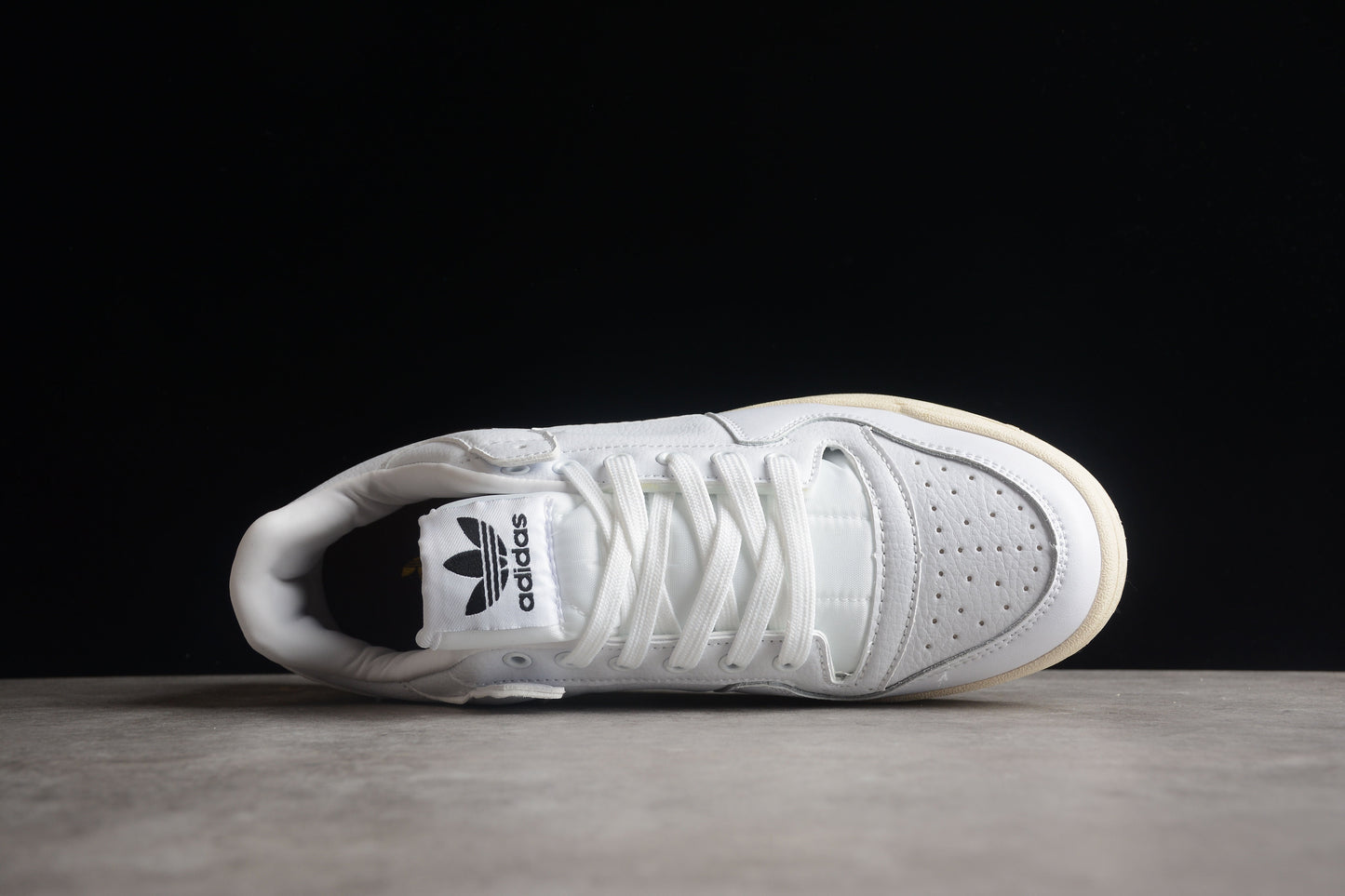 adidas Forum 84 Low ADV "No Stripes White"