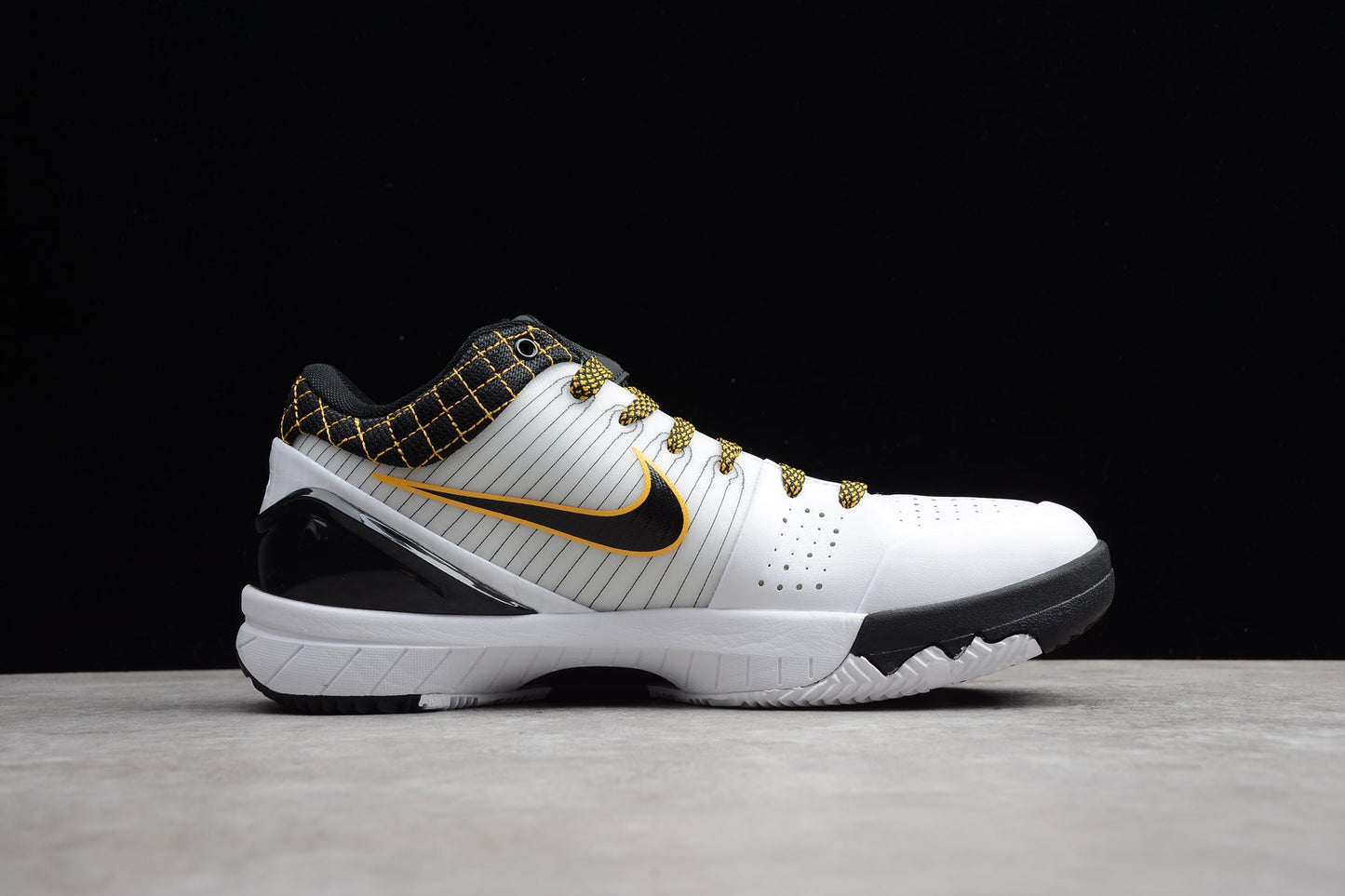 Nike Zoom Kobe 4 Protro “Del Sol”