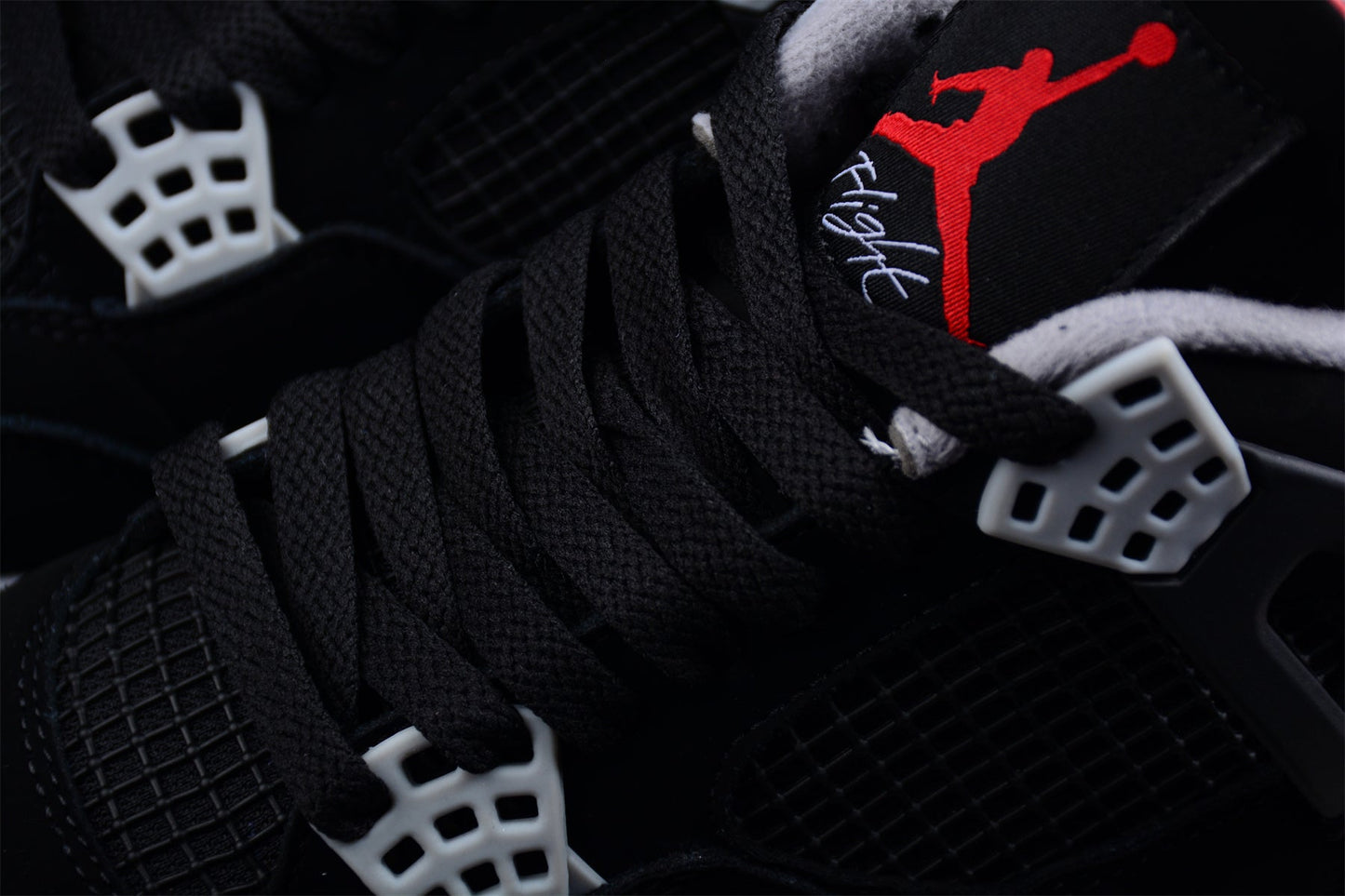 Air Jordan 4 "Bred"