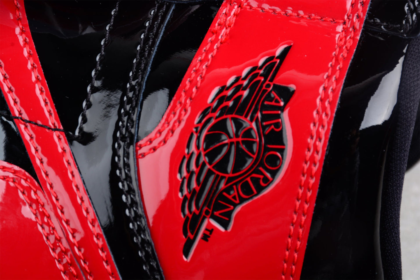 Air Jordan 1 High OG “Bred Patent”