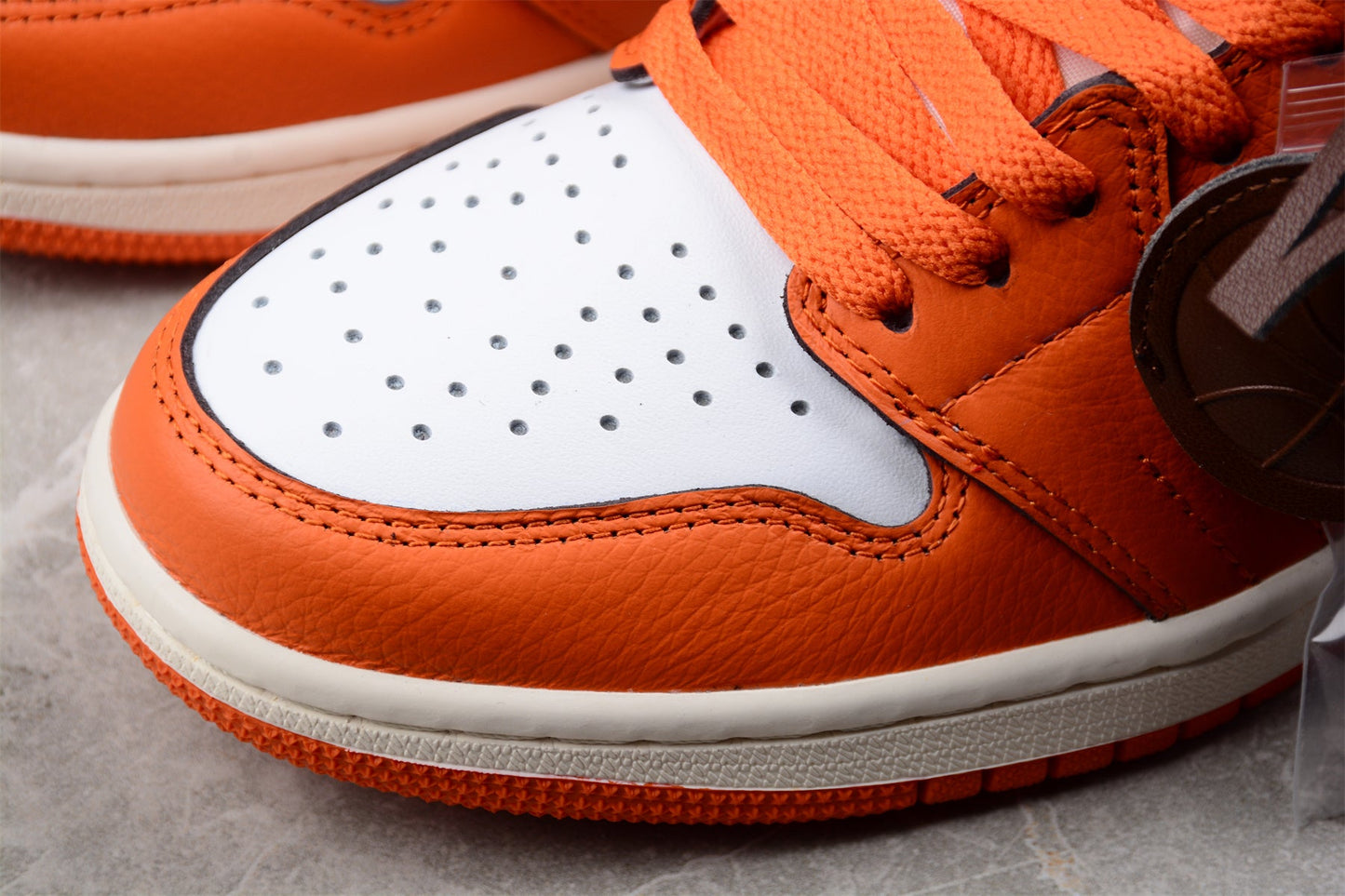 Jordan Air Jordan 1 High "Starfish" sneakers