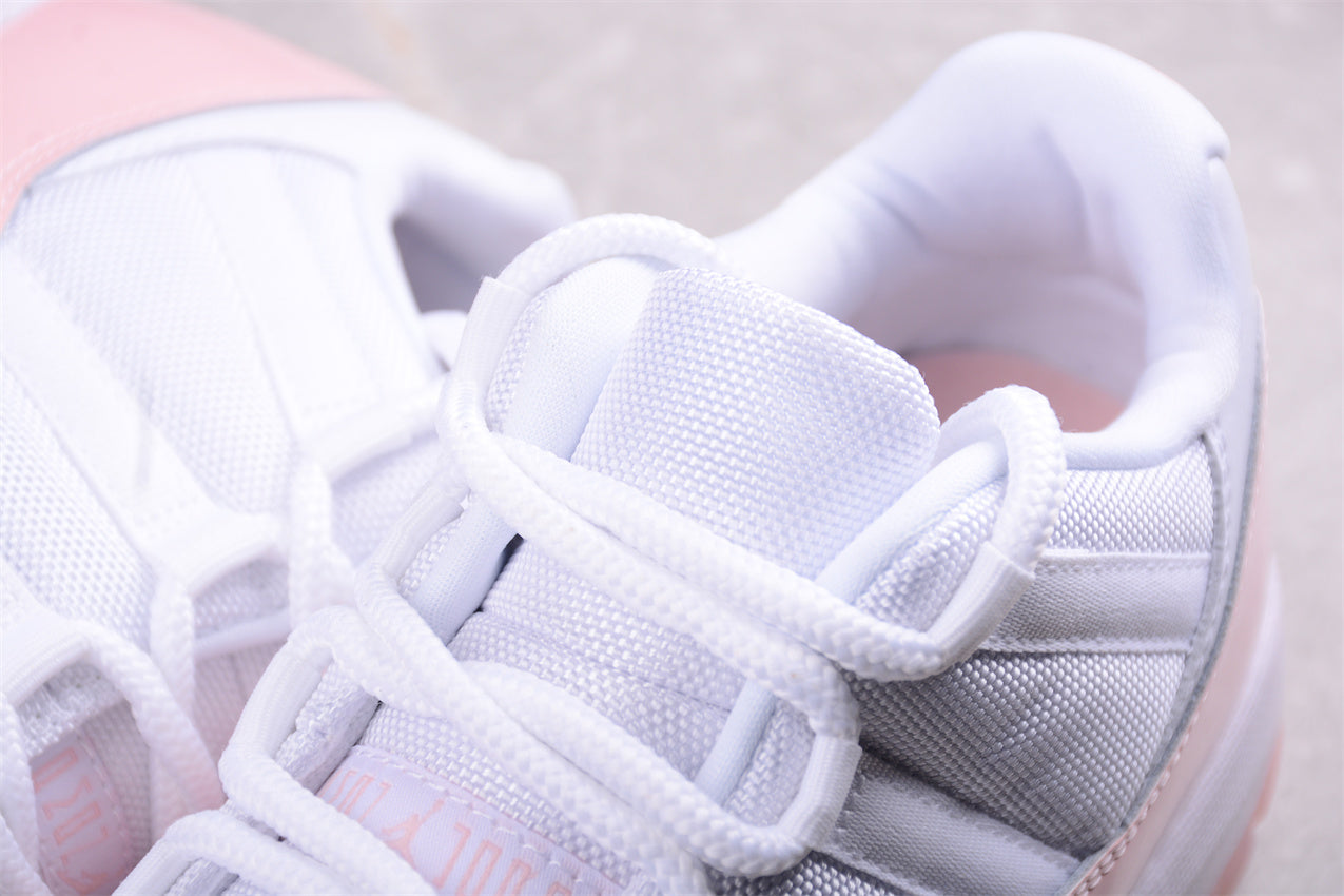 Air Jordan 11 Low "Pure Violet"