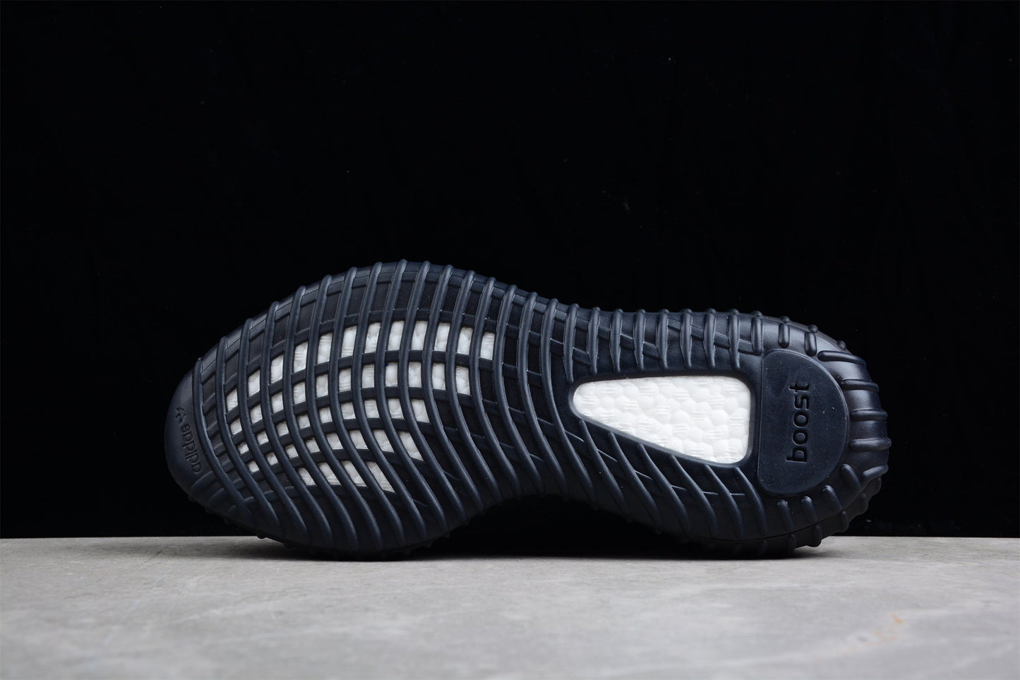 Adidas Yeezy Boost 350 V2 Onyx Sneakers