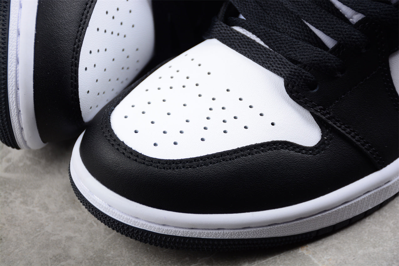Air Jordan 1 Mid SE "Panda Elephant"