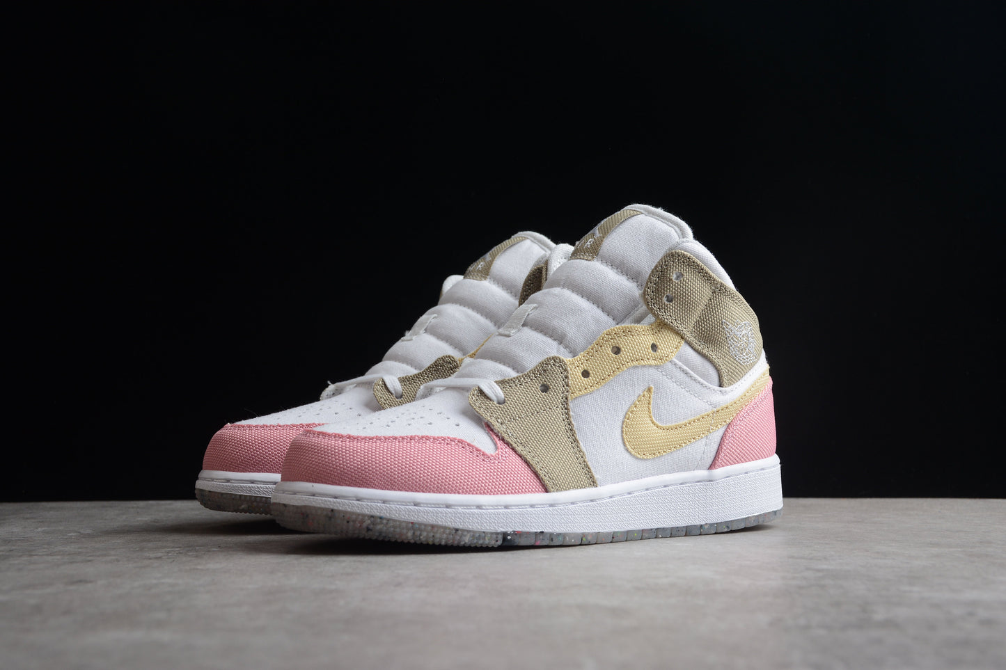 Nike Air Jordan 1 Mid SE White/Vivid Green
