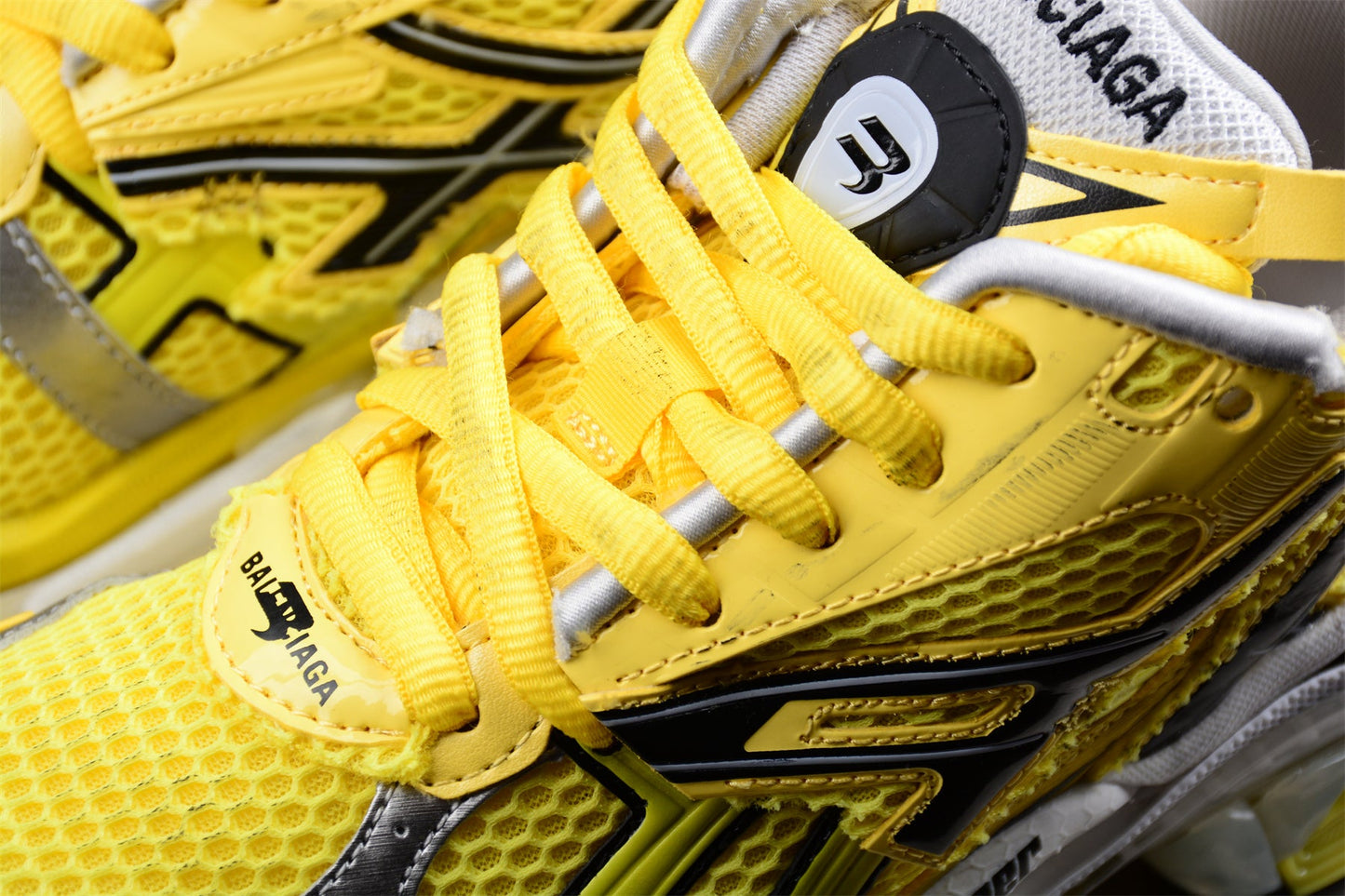 Balenciaga Runner 7.0 Yellow Sneakers