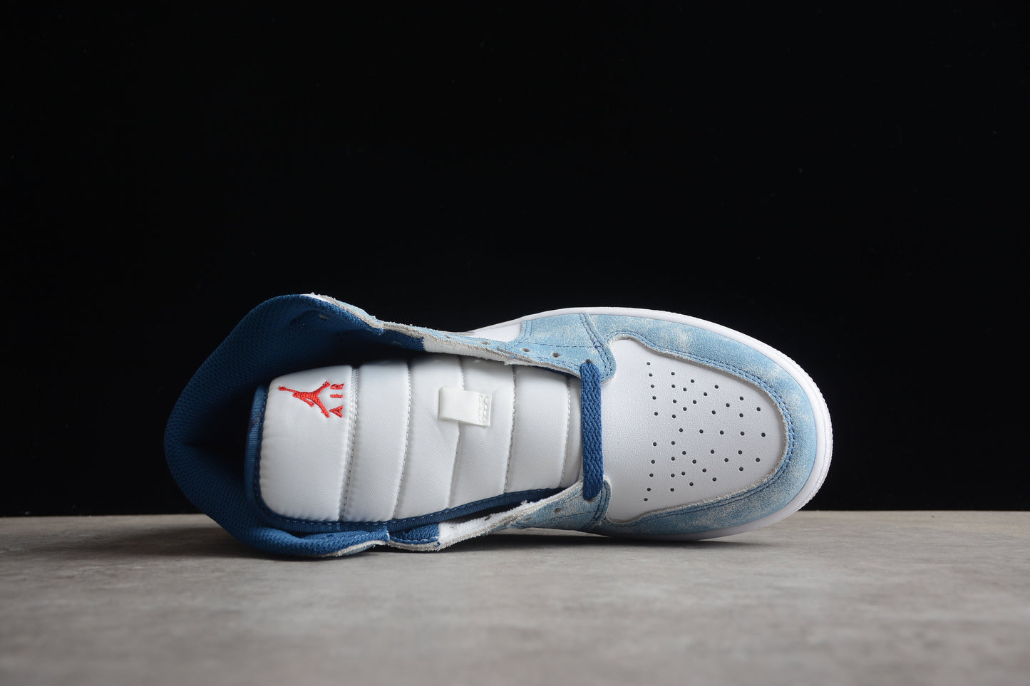 Air Jordan 1 Mid "French Blue"