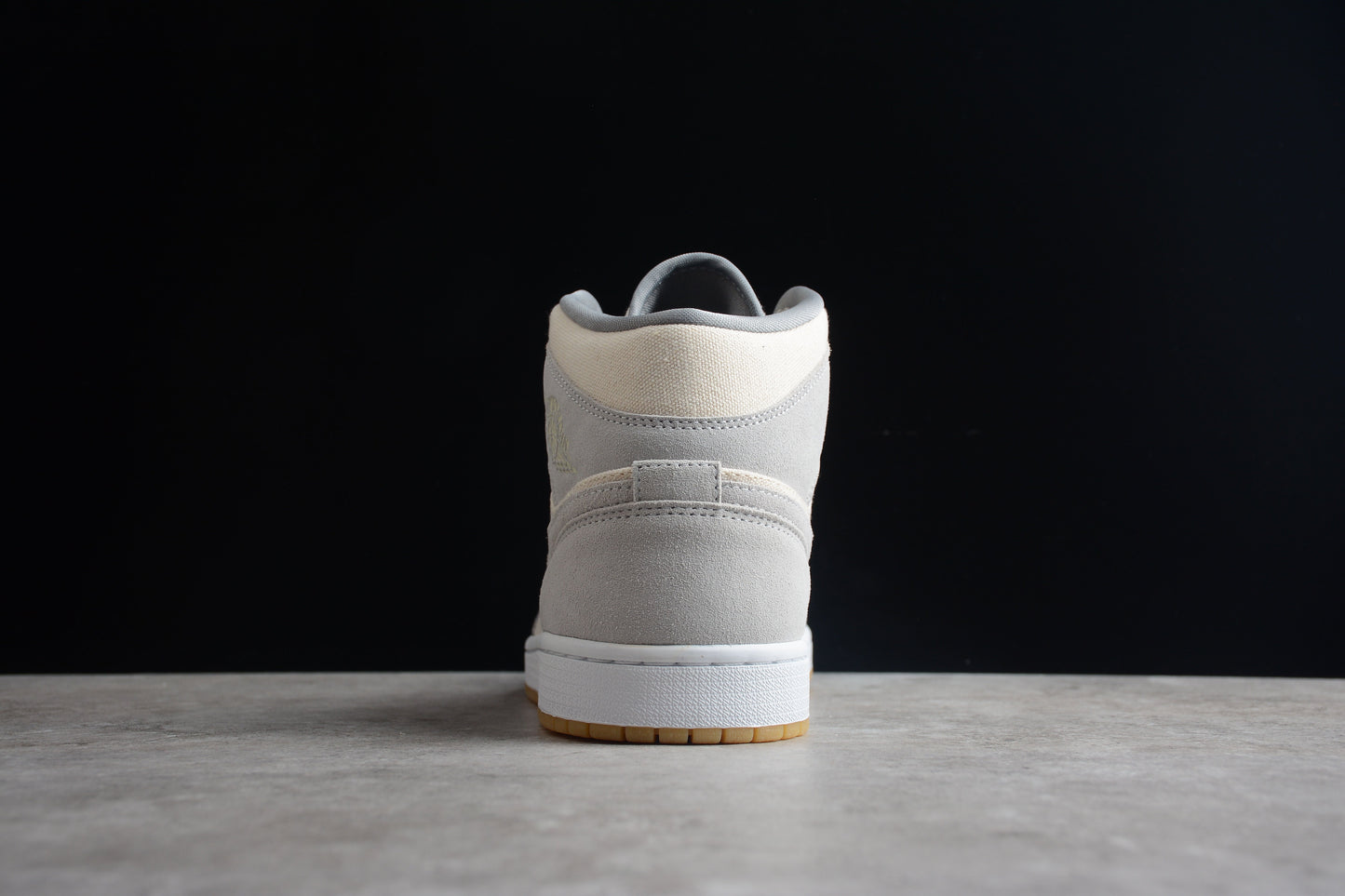 Nike Air Jordan 1 Mid SE ‘Coconut Milk’ Particle Grey