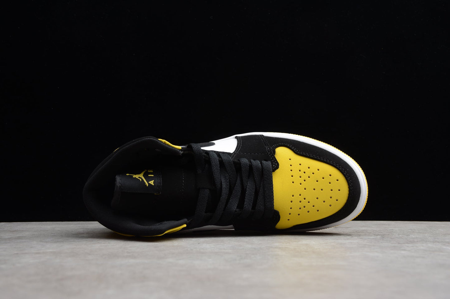 Nike Air Jordan 1 Mid SE "Tour Yellow/Black"