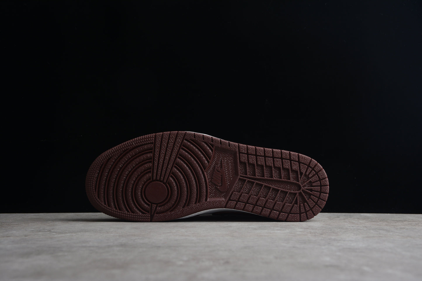 Nike Air Jordan 1 Low "Bronze Eclipse"