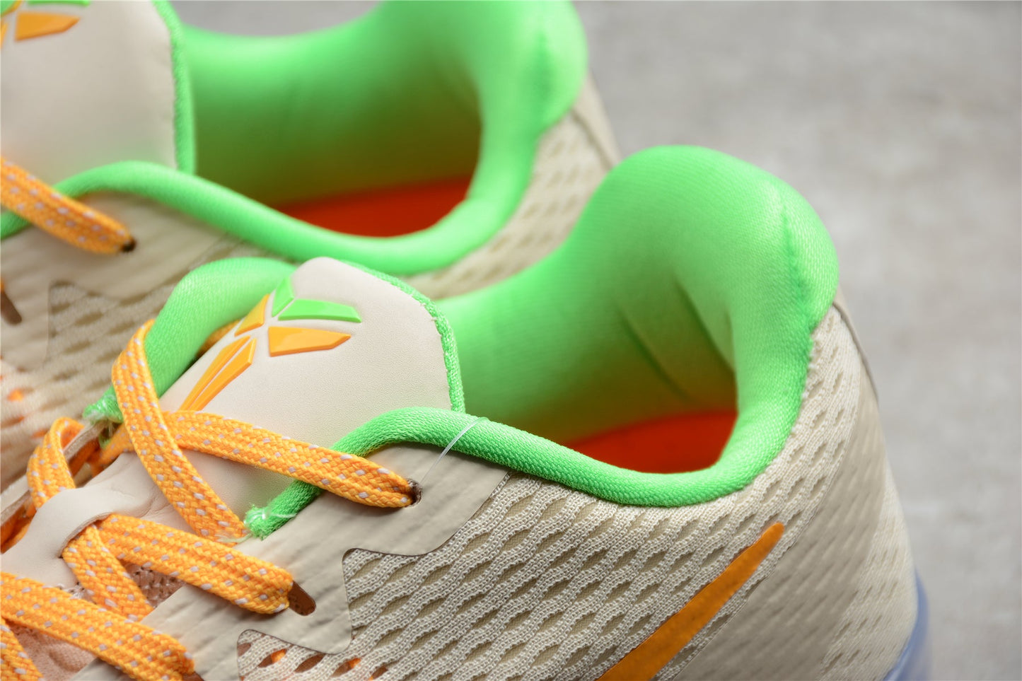 Nike Kobe 11 Low "Peach Jam PE"