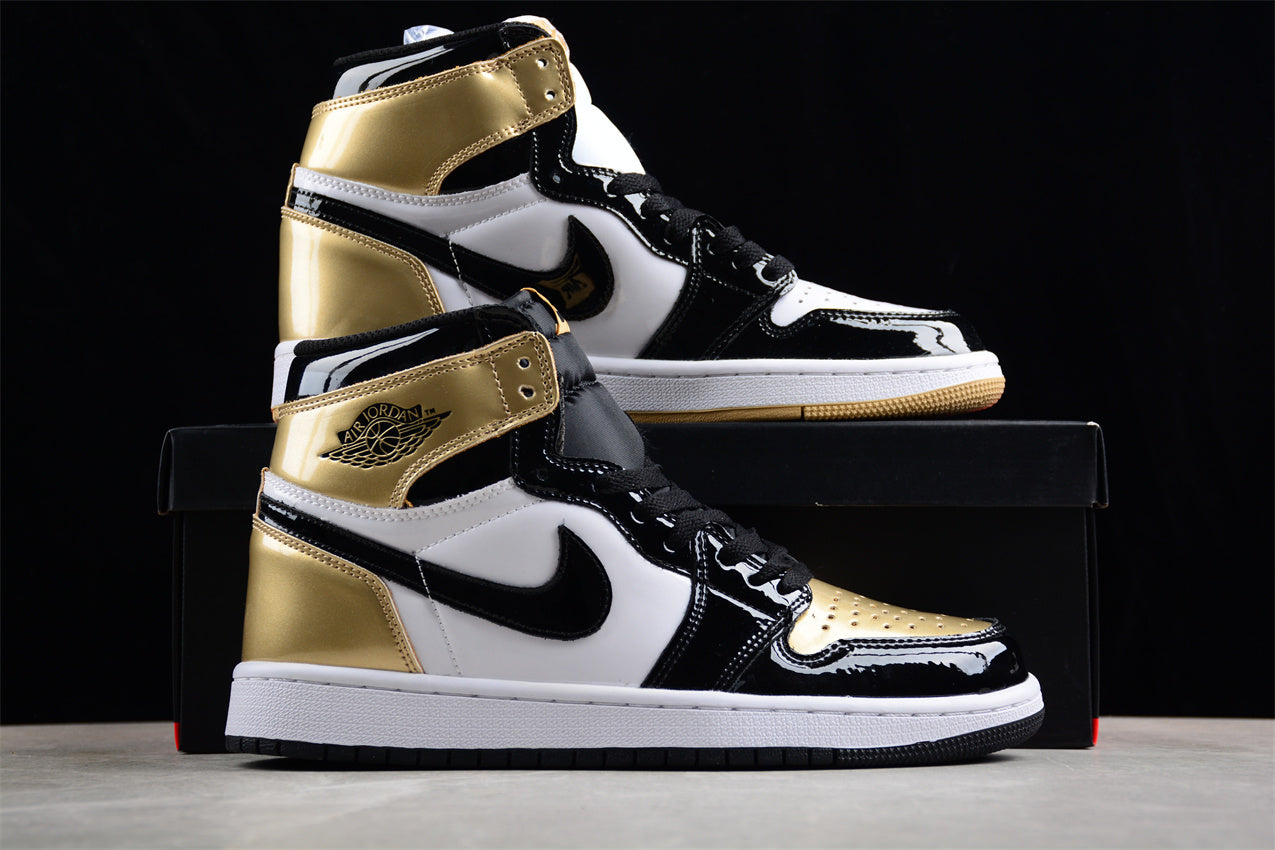 Nike Air Jordan 1 Retro High OG NRG “Gold Top 3”