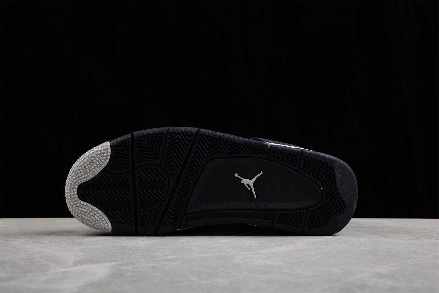 Air Jordan 4 Retro GS "Oreo"