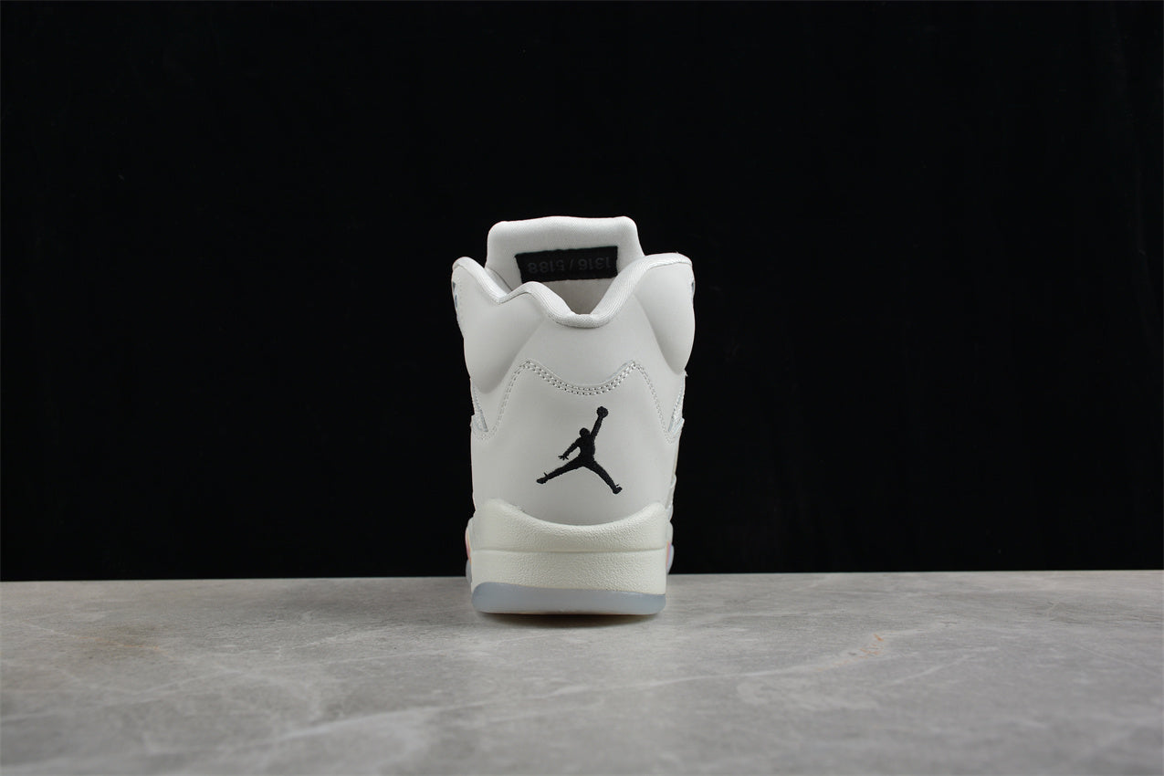 Air Jordan 5 Retro "Light Orewood Brown"