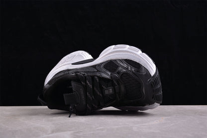 Balenciaga 10XL Black & White