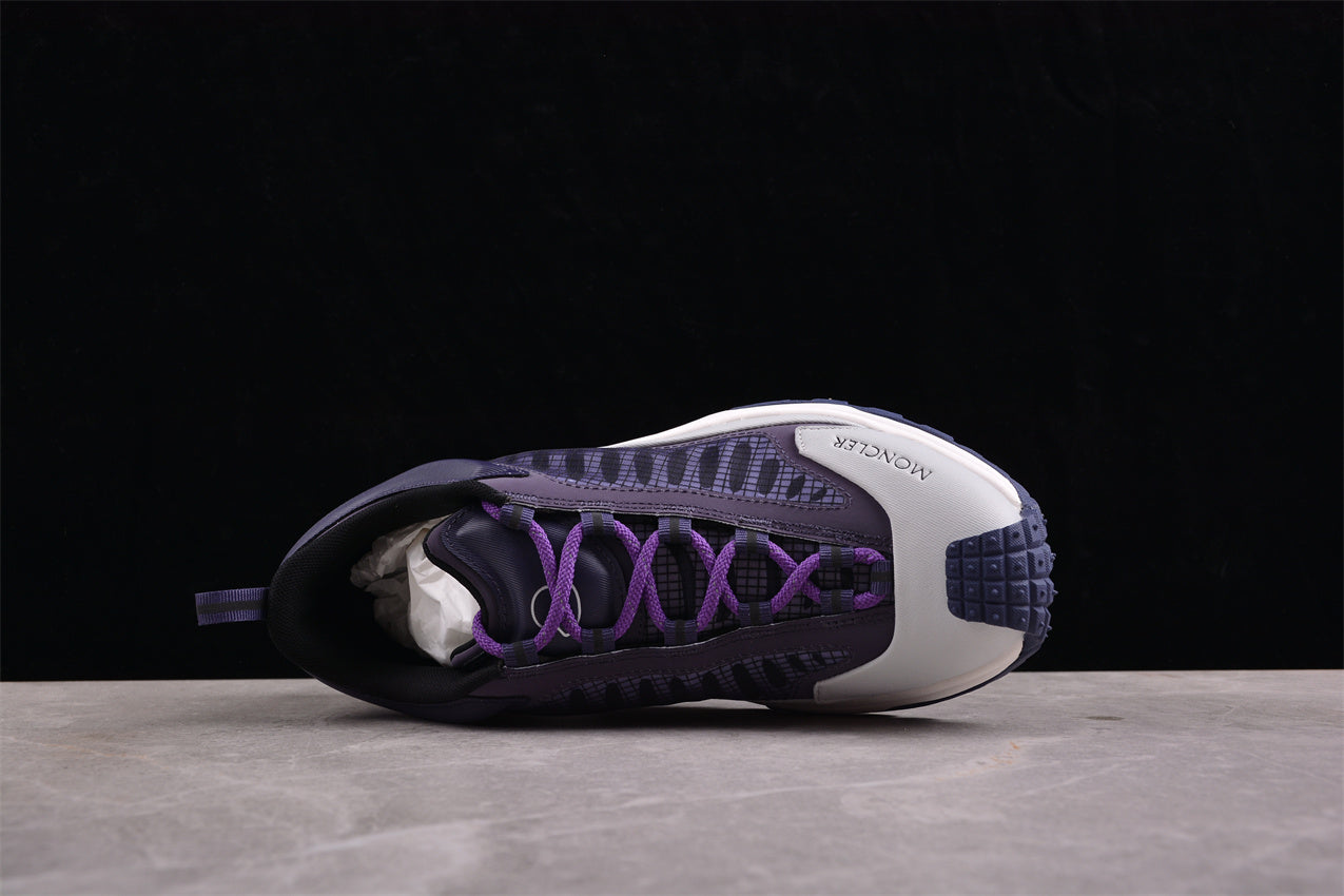 Moncler Trailgrip Lite 2 Low in Purple/Grey