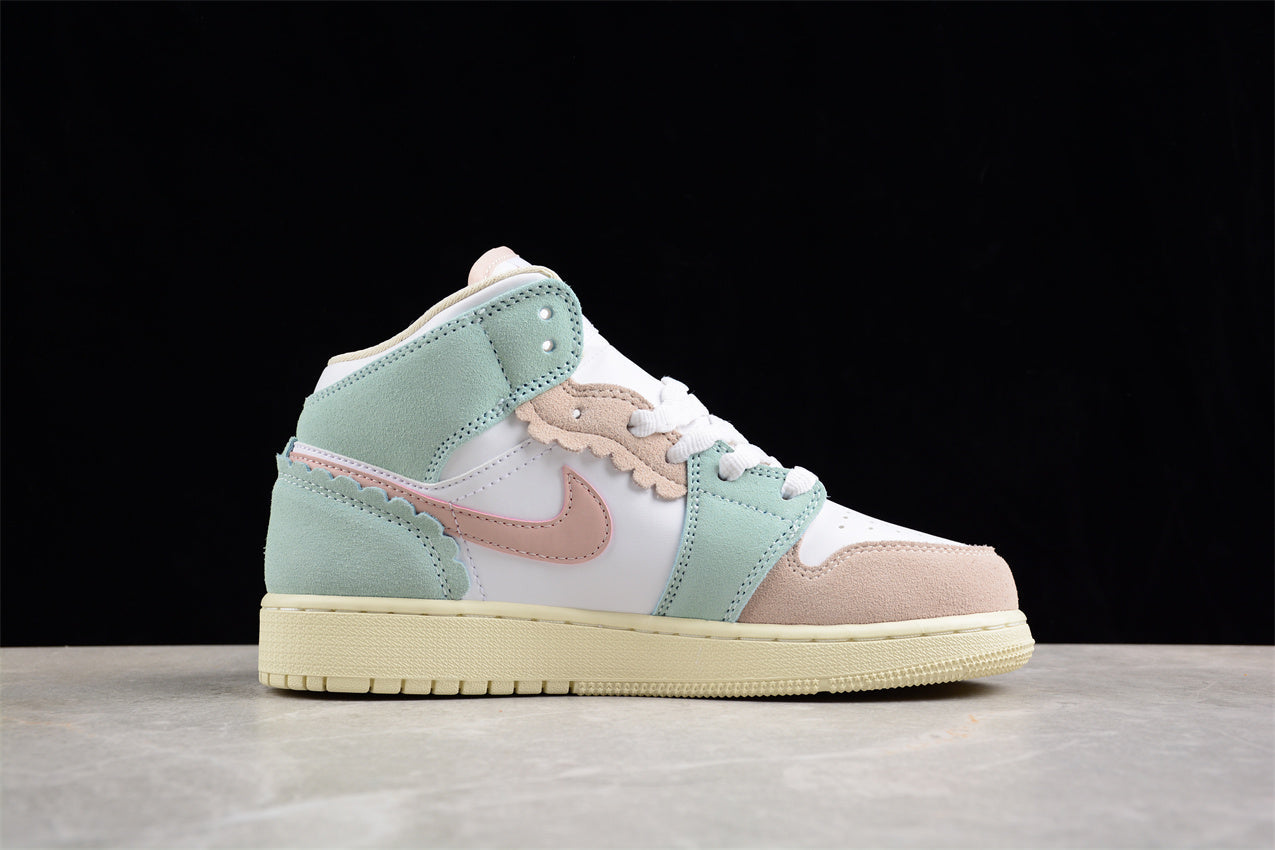 Air Jordan 1 Mid GS "Pink Oxford" (Youth)