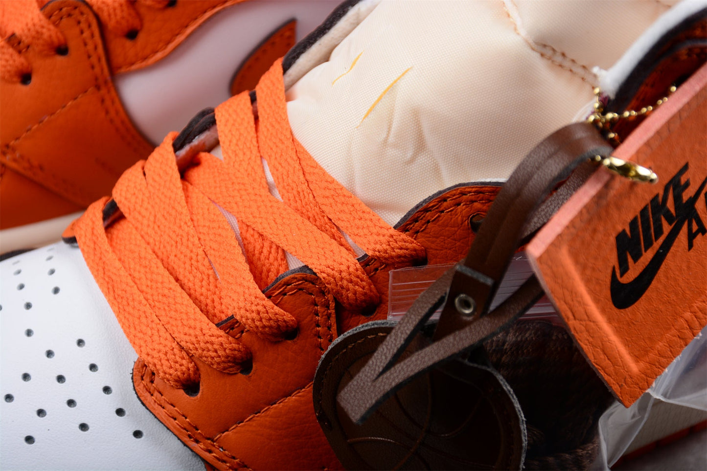 Jordan Air Jordan 1 High "Starfish" sneakers