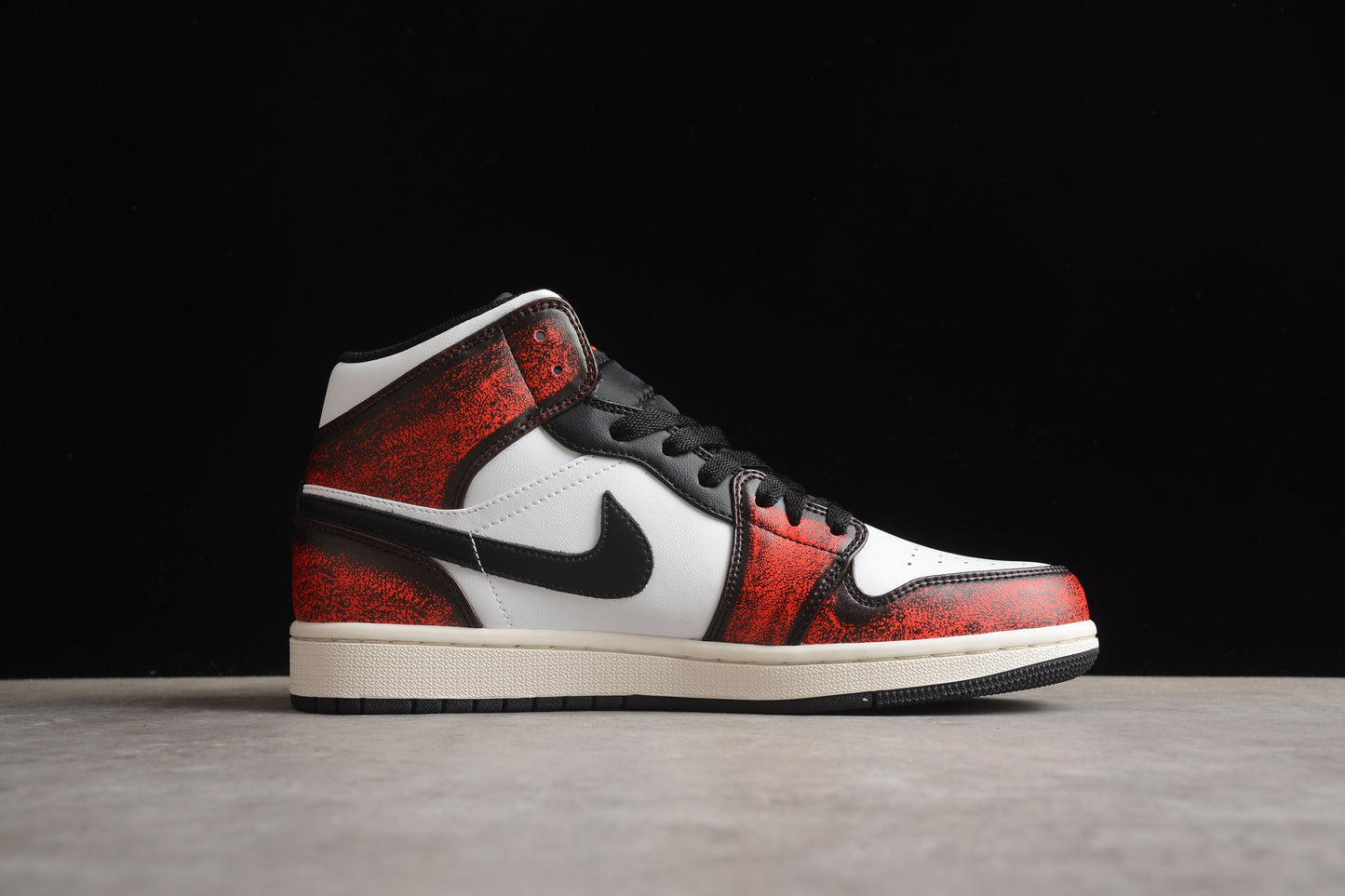 Jordan 1 Mid Wear-Away Chicago