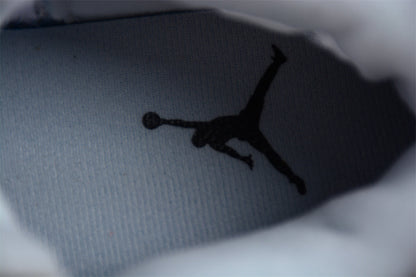 Nike Air Jordan 4 Retro Frozen Moments (Women's) Sneakers