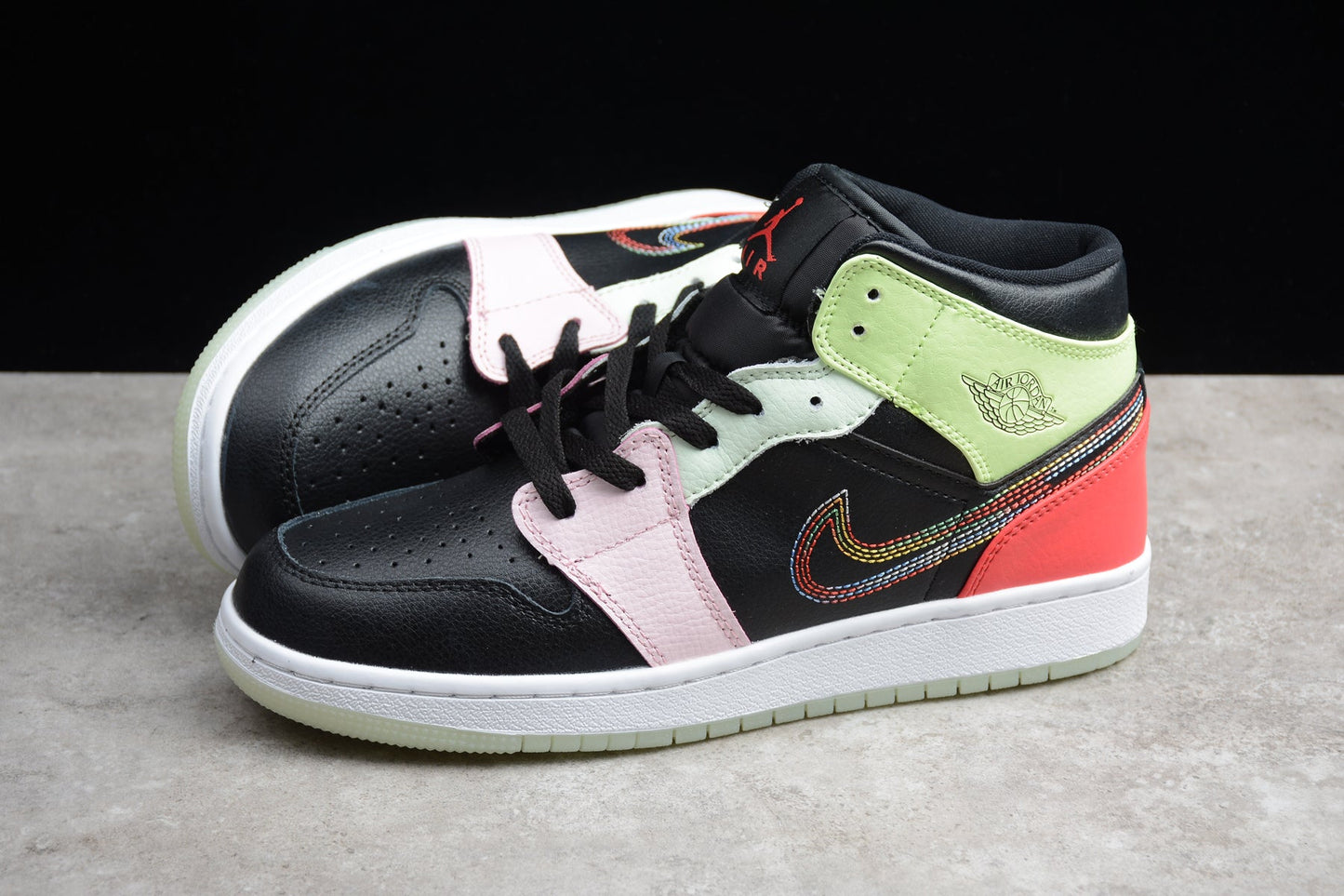 Air Jordan 1 Mid "Glow In The Dark" GS
