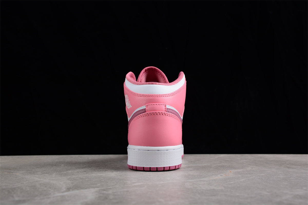 Air Jordan 1 Low "Desert Berry"