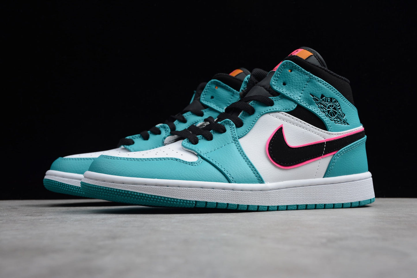 Air Jordan 1 Mid SE "South Beach"