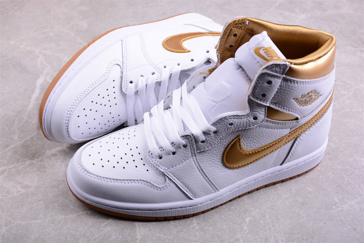 Air Jordan 1 High OG "Metallic Gold"