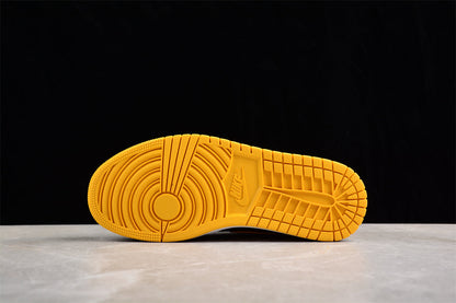 Air Jordan 1 Low OG Yellow Ochre Sneakers