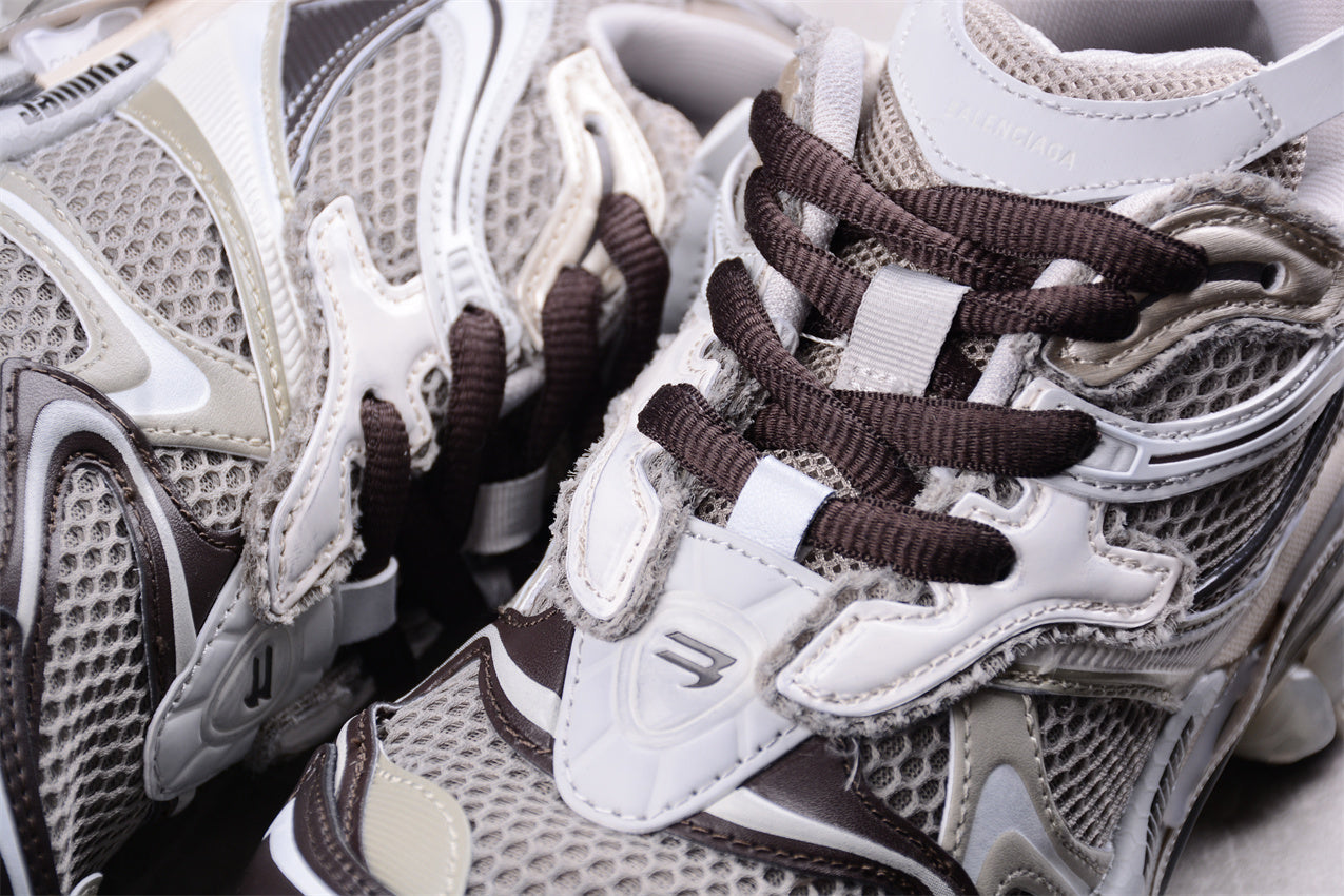 Balenciaga Runner 2.0 Beige Brown Sneakers