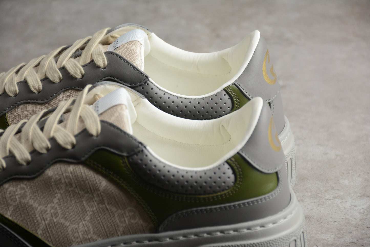 Gucci GG Supreme Canvas Platform Sneakers Grey Green