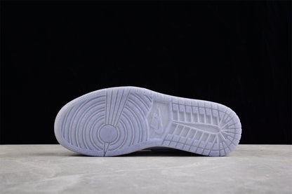 Nike Air Jordan 1 Low Dare To Fly Sneakers