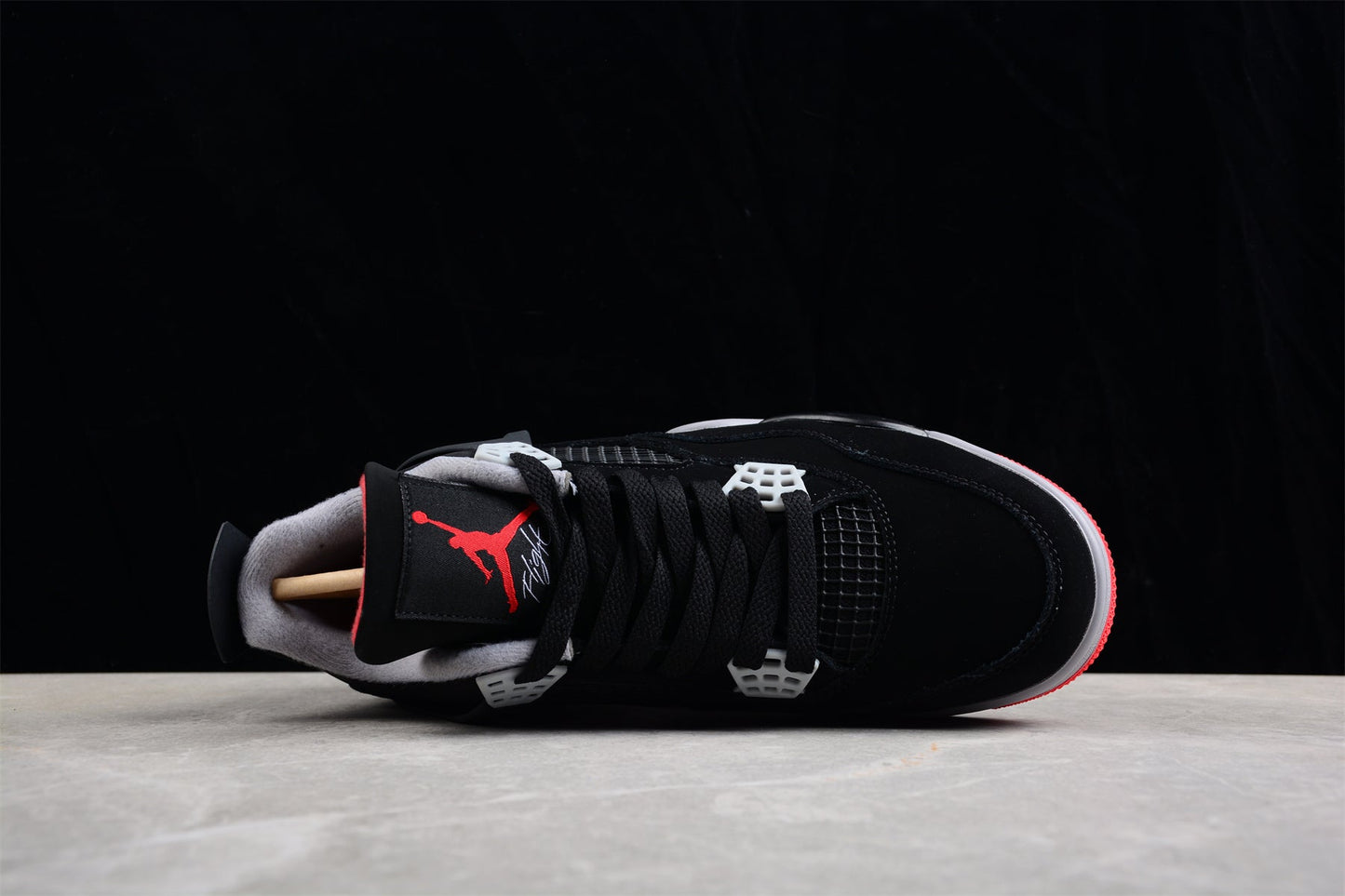 Air Jordan 4 "Bred"