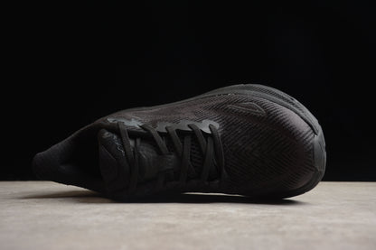 Hoka One One Clifton 9 Triple Black