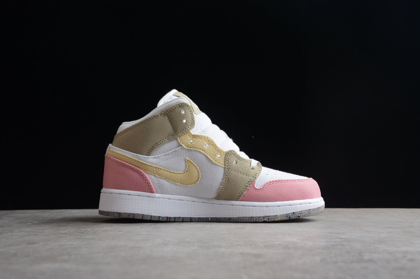 Nike Air Jordan 1 Mid SE White/Vivid Green