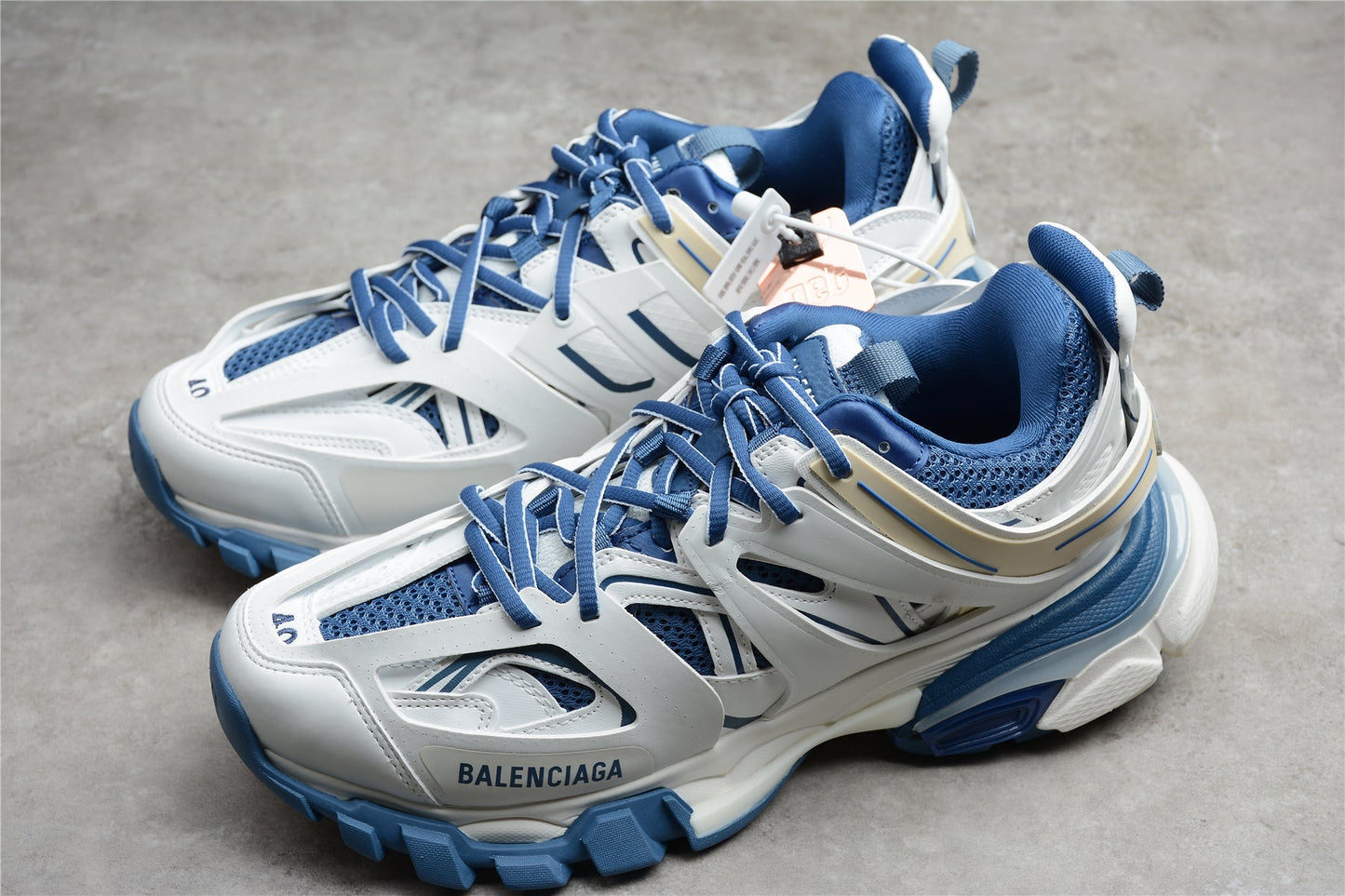 Men's White & Blue Track Lifestyle Sneakers