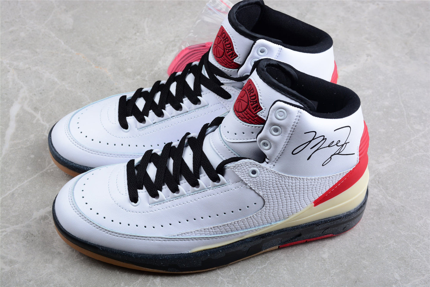 OFF-WHITE x Air Jordan 2 High