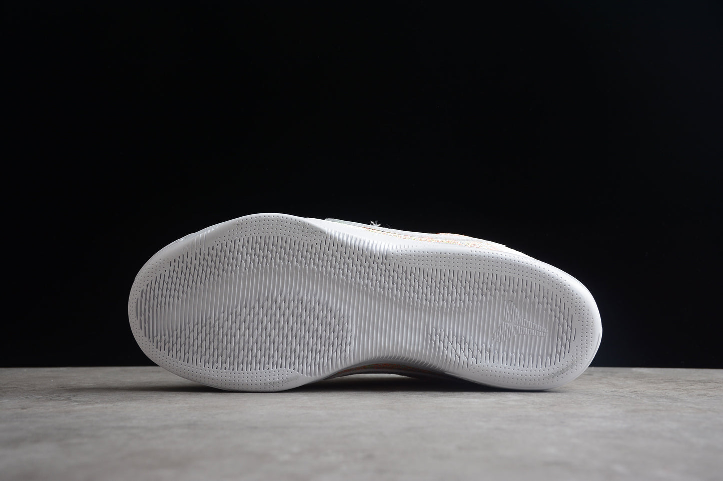 Nike Kobe 11 "White Horse"