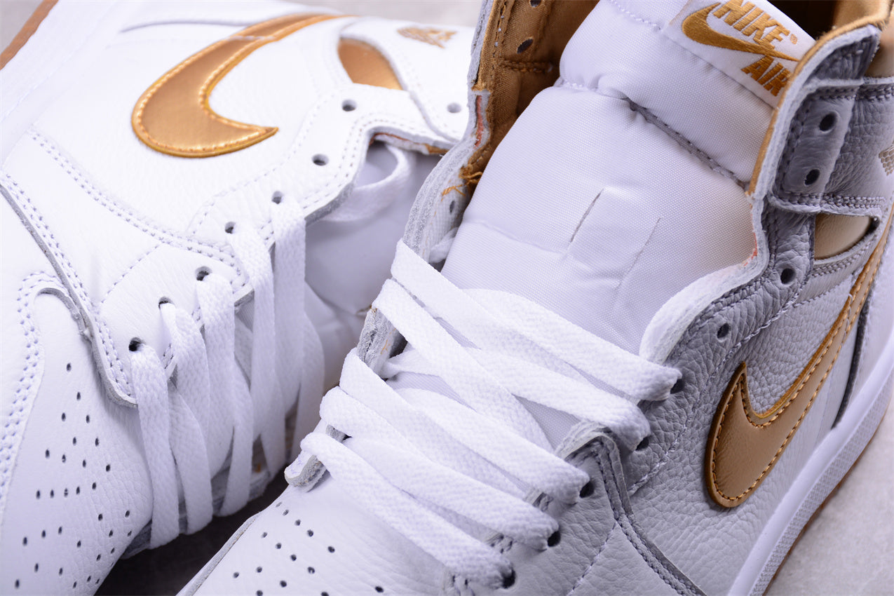 Air Jordan 1 High OG "Metallic Gold"