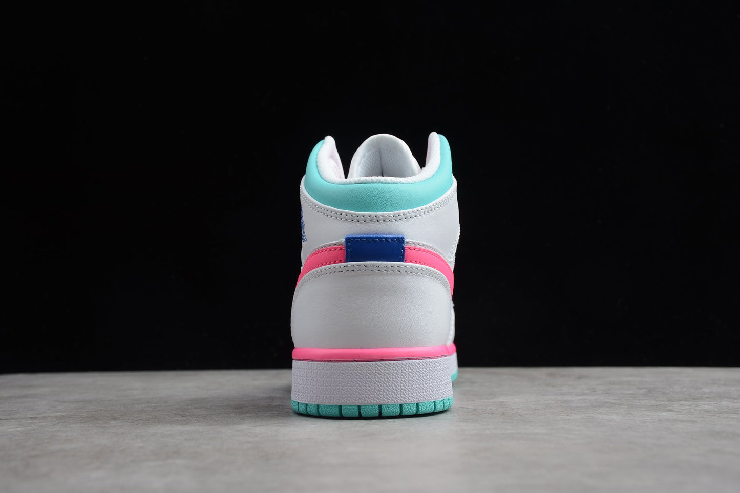 Air Jordan 1 Mid GS "Digital Pink"