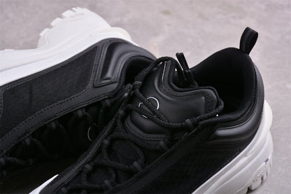 Moncler Trailgrip Lite Low Black White Sneakers
