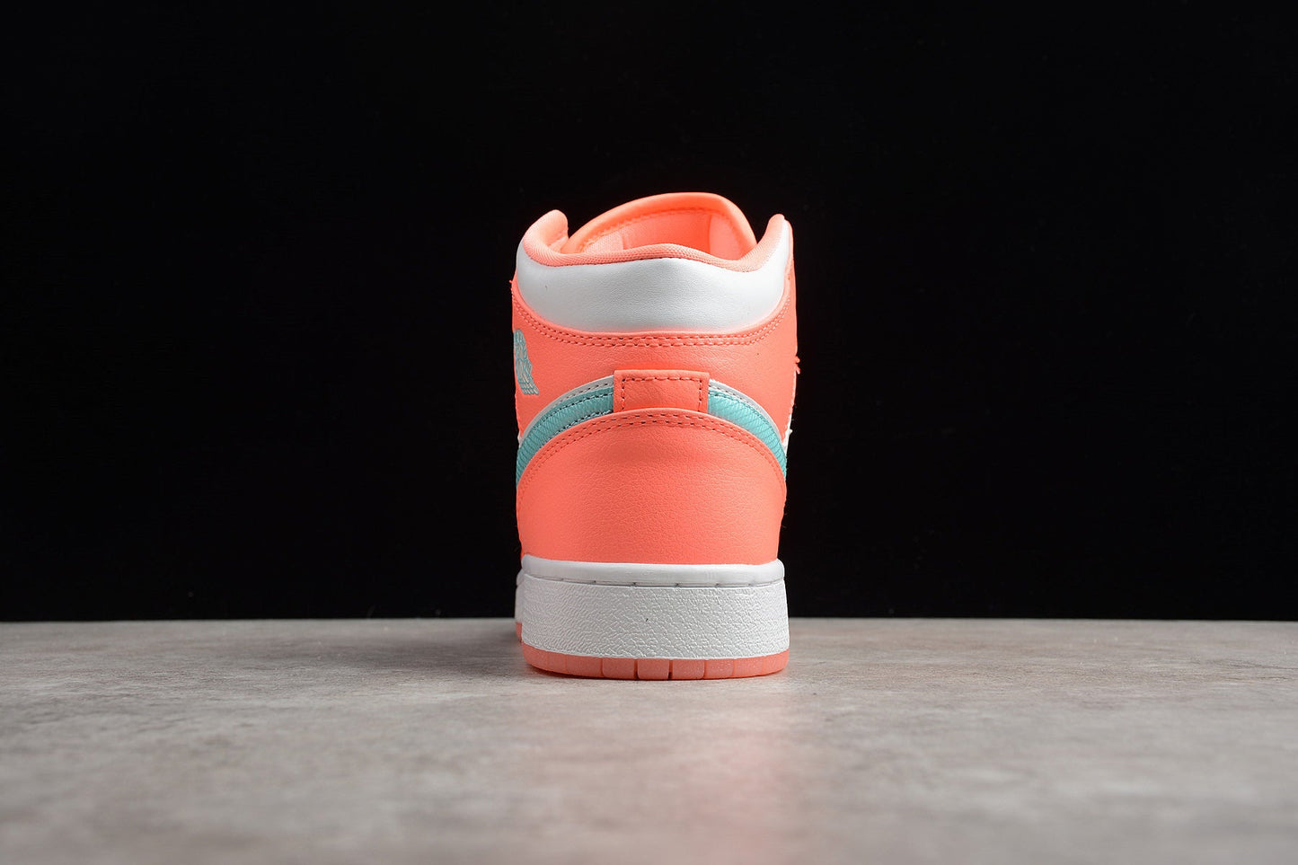 Air Jordan 1 Mid "Crimson Pulse"