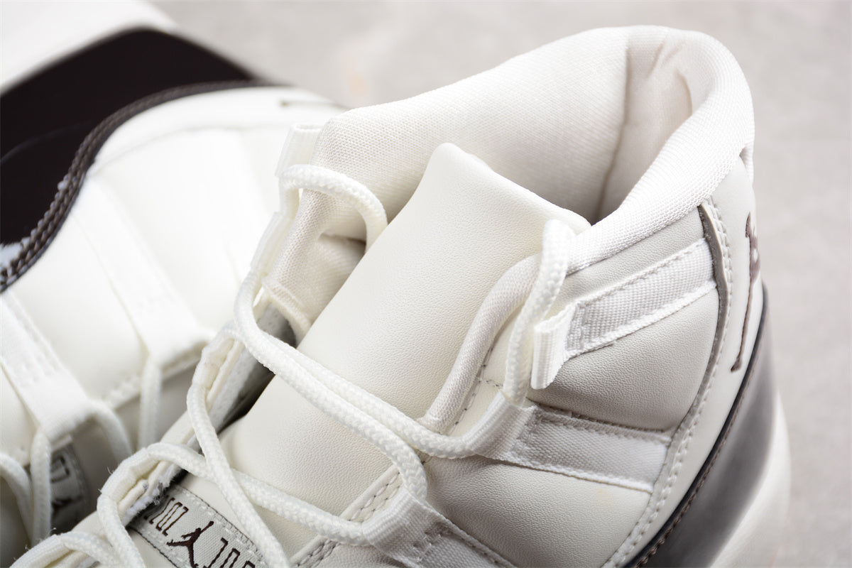 Air Jordan 11 Retro " Neapolitan"