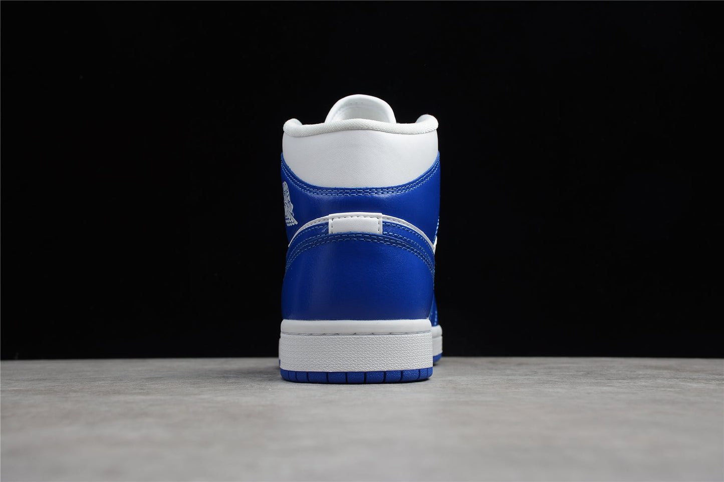 Nike Air Jordan 1 Mid 'Kentucky Blue'