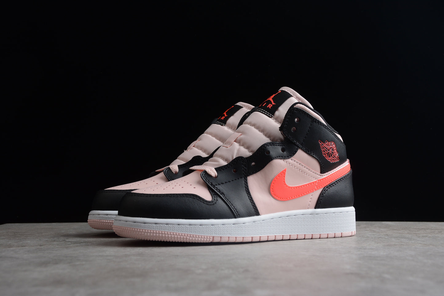 Air Jordan 1 Mid "Black Atmosphere"