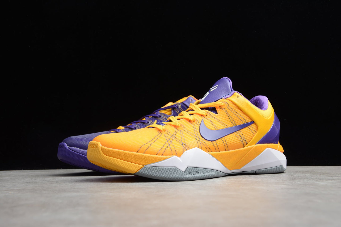 Nike Zoom Kobe 7 “Yin Yang”
