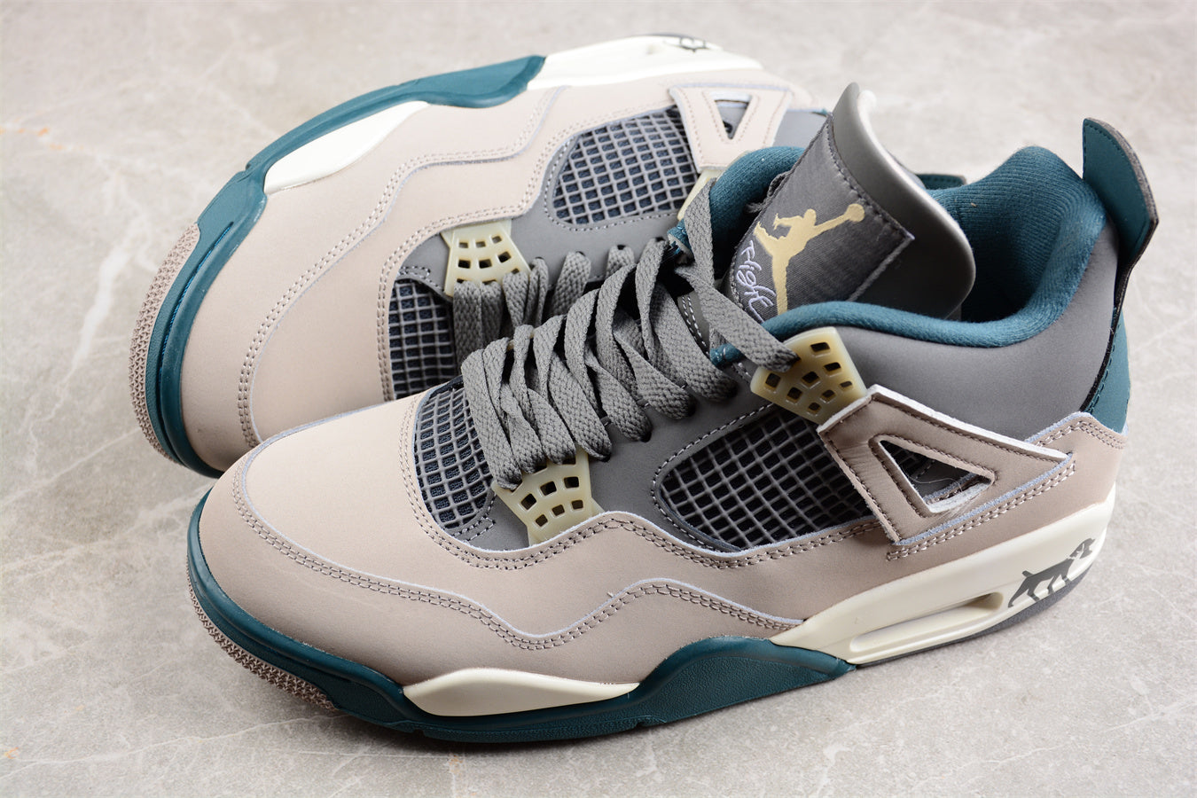 Air Jordan 4 Premium "Pony Hair"