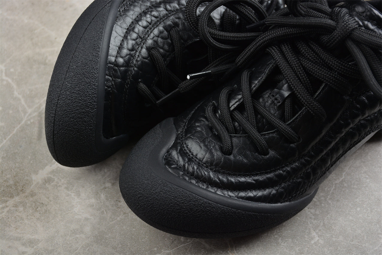 Alexander McQueen Flexion Sneakers in Black